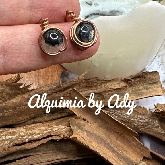 Copper Rustic Rutilated quartz handmade stud 8mm earrings - Picture 1 of 1